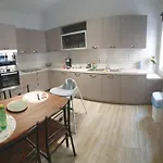 Anna's House Apartamento Cos