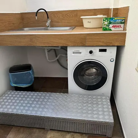 Anna's House Apartman *