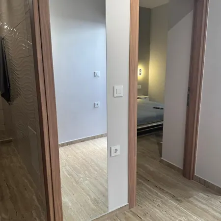Anna's House