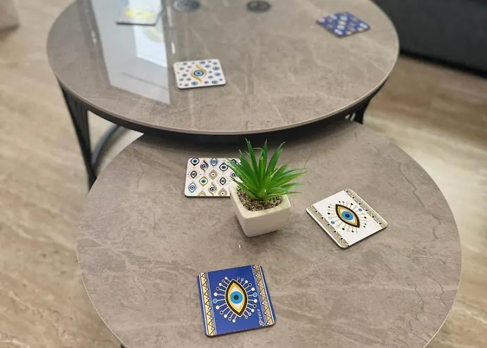 Anna's House