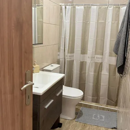 Anna's House דירה